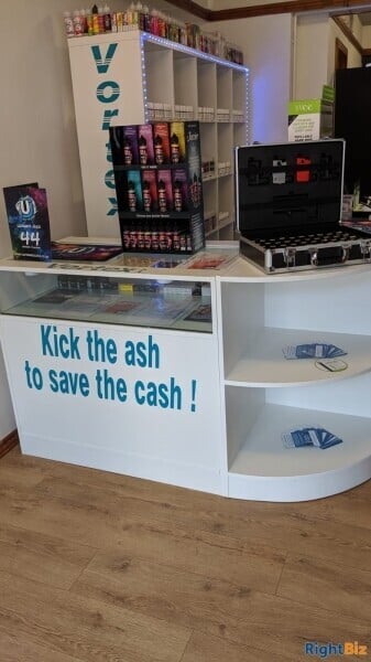 Vape Shop, e-cig electronic cigarete. Business for Sale Ringwood, Bournemouth, Poole DORSET Photo 2