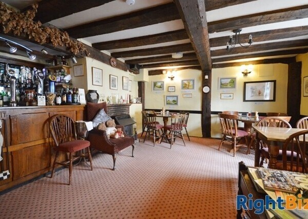 HEREFORDSHIRE DESIRABLE BLACK & WHITE RESTAURANT Photo 2