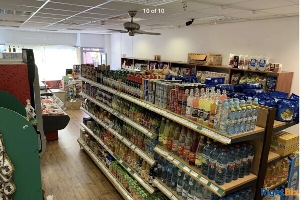 DROITWICH CONVENIENCE GROCERY OFF LICENCE STORE HIGH STREET WITH GOOD CUSTOMER BASE Photo 2