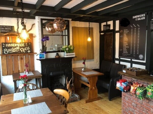 ***PRICE REDUCTION*** WELL-PRESENTED COFFEE SHOP/CAFE IN THE WEST SUSSEX VILLAGE OF HANDCROSS Photo 1