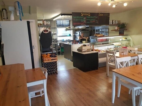 Cafe & Sandwich Bars For Sale in Saltaire Photo 2