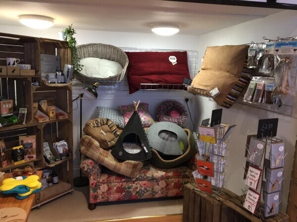 Natural Pet Shop In A Busy Market Town For Sale Photo 3