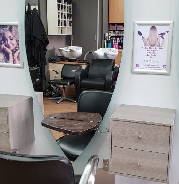 Award Winning Hair and Beauty Salon Milton Keynes Photo 2