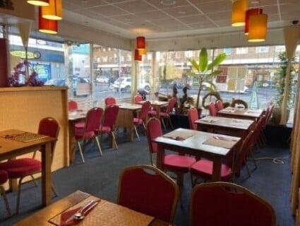 Well Established Thai Restaurant in Great Location REDUCED PRICE £49500 Photo 2