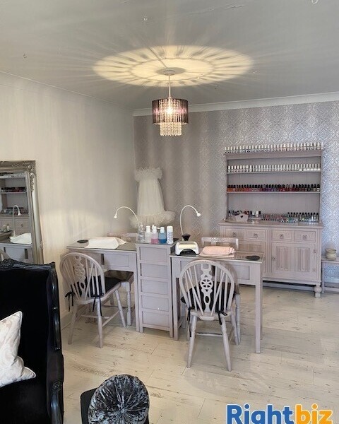 HIGHLY REGARDED HAIR AND BEAUTY SALON BASED IN WAKEFIELD Photo 2