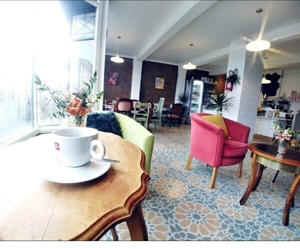ICE CREAM PARLOUR & COFFEE HOUSE Photo 2