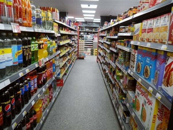 Off License & Convenience For Sale in Gainsborough Photo 2