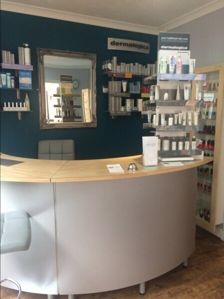 Beauty business for sale in the centre of the market town of Romsey, Hampshire Photo 2
