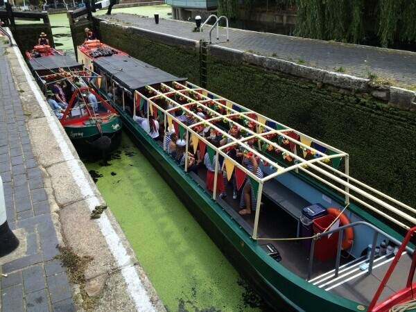 Successful Canal Cruising Day Trip Business Photo 2