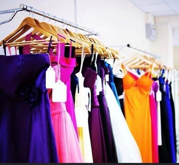 Award Winning West Midland Bridal Boutique with a desirable trading position in a busy area Photo 2