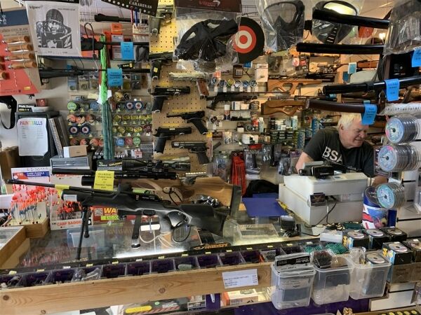 TOWN CENTRE RETAIL FISHING TACKLE & HUNTING EQUIPMENT EMPORIUM NEAR NEWPORT/GWENT TOWN CENTRE RETAIL FISHING TACKLE & HUNTING EQUIPMENT EMPORIUM NEAR NEWPORT/GWENT