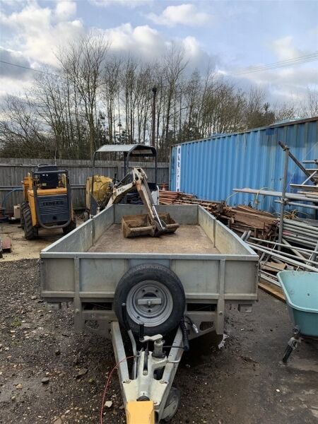 INDEPENDENT BUILDING COMPANY IN BUCKINGHAMSHIRE