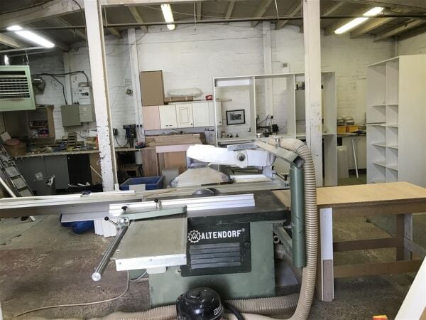 DESIGNER KITCHEN & BATHROOM MANUFACTURING COMPANY IN SOUTH MANCHESTER