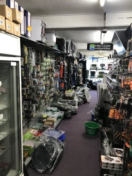 RETAIL ANGLING SUPPLIES EMPORIUM IN BURTON ON TRENT RETAIL ANGLING SUPPLIES EMPORIUM IN BURTON ON TRENT