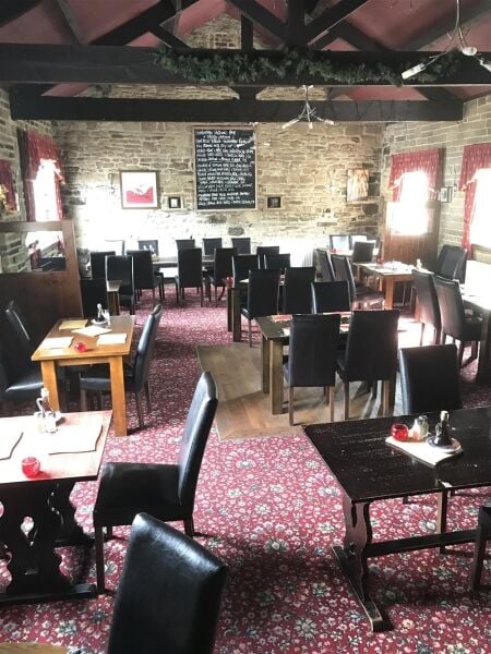 CHARMING VILLAGE PUBLIC HOUSE & RESTAURANT NEAR HOLMFIRTH CHARMING VILLAGE PUBLIC HOUSE & RESTAURANT NEAR HOLMFIRTH