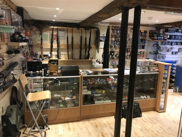 RETAIL ANGLING & SHOOTING SUPPLIES IN NEWTOWN/POWYS