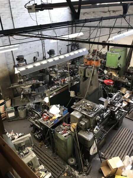 LONG ESTABLISHED PRECISION ENGINEERING BUSINESS IN COVENTRY Photo 2