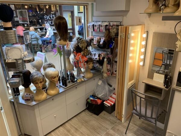 QUALITY HAIRPIECE SALES & FITTING BUSINESS IN NEWCASTLE UPON TYNE CITY CENTRE