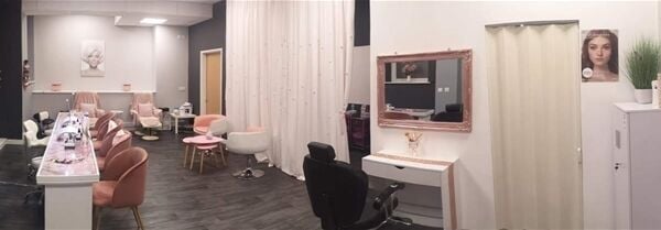 SUPERB NAILS & BEAUTY STUDIO IN BIRMINGHAM