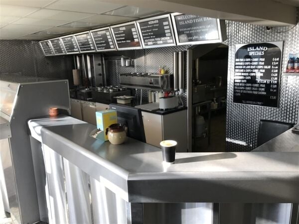 OUTSTANDING FISH BAR & RESTAURANT IN EVESHAM TOWN CENTRE
