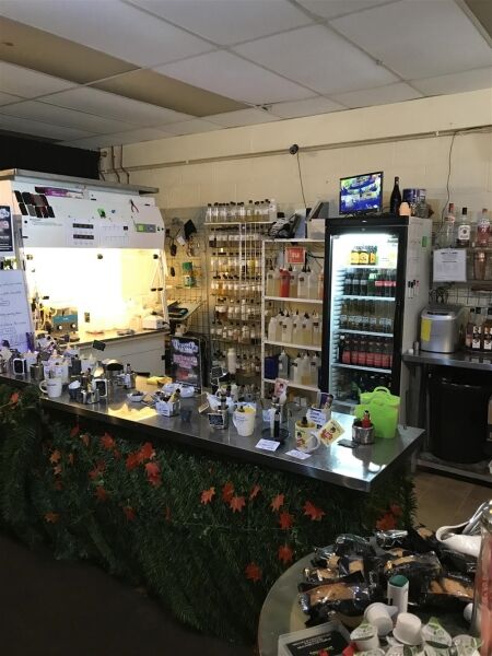 HIGHLY REGARDED VAPE LOUNGE & LICENSED CAFE BAR IN DERBY CITY CENTRE