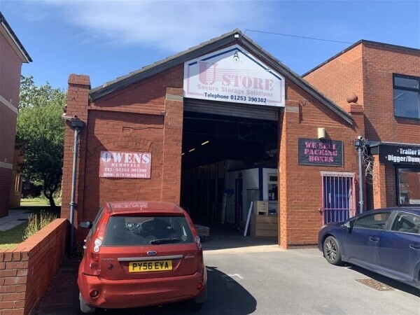 INDEPENDENT SELF STORAGE BUSINESS IN BLACKPOOL Photo 2