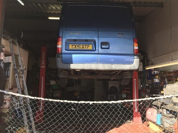 TRADITIONAL AUTO REPAIRS WORKSHOP IN ABERGELE