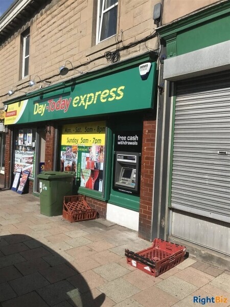 POPULAR LICENSED CONVENIENCE STORE ON PRESTONPANS HIGH STREET Photo 2