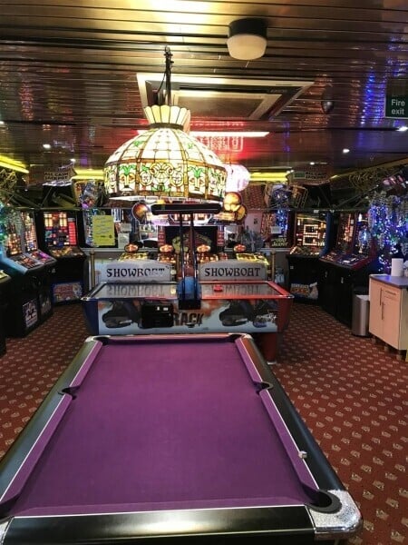 FREEHOLD AMUSEMENT ARCADE WITH STYLISH PRIVATE APARTMENT ON GREAT YARMOUTH SEAFRONT Photo 2