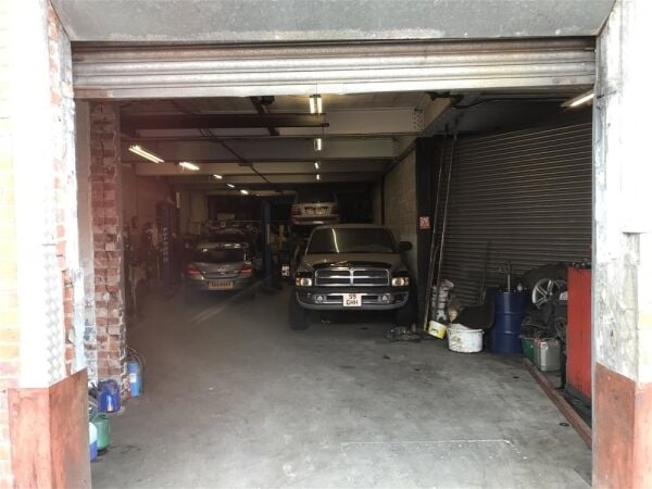 GENERAL AUTO REPAIRS CENTRE IN BOLTON GENERAL AUTO REPAIRS CENTRE IN BOLTON