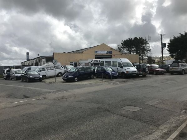 SAAB SPECIALIST AUTO REPAIRS & SALES CENTRE IN TROON / CAMBORNE SAAB SPECIALIST AUTO REPAIRS & SALES CENTRE IN TROON / CAMBORNE