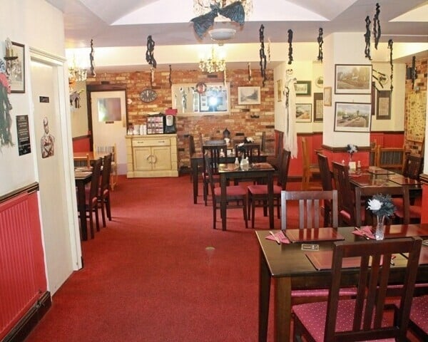 OXFORDSHIRE THAMES VALLEY SUCCESSFUL INN Photo 2