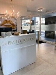 Luxurious Beauty Salon for Sale in Notting Hill, Central London