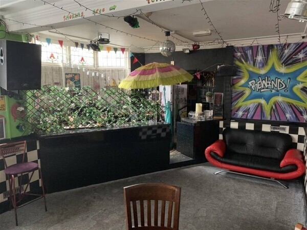 FREEHOLD NIGHTCLUB IN WORKSOP TOWN CENTRE Photo 2