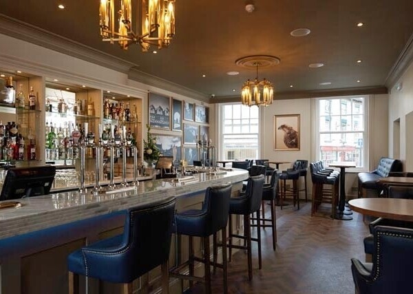 FALCON BAR & RESTAURANT, BRIDGNORTH Photo 2