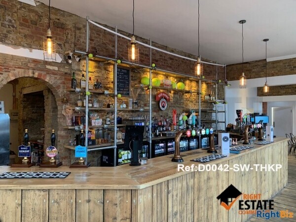 Pub in a prime location for investment - Wimbledon Photo 2