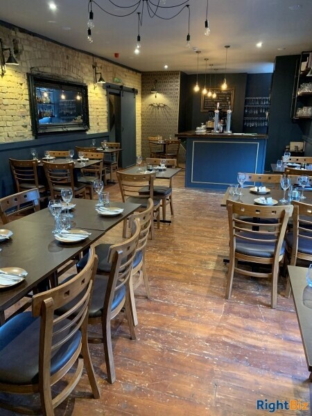 TRULY STUNNING – FOUR STOREY RESTAURANT/WINE BAR & COCKTAIL LOUNGES Photo 2