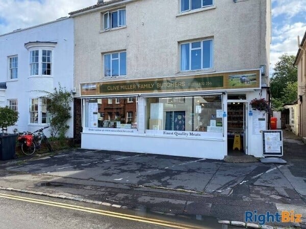 Well established butchers business for sale. Photo 2