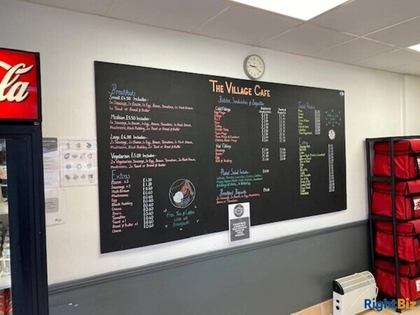 Leasehold Café & Takeaway Located In Bulkington Photo 2