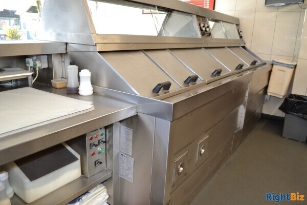 Retails Takings Av 5K PW – Great village location with no competition and fantastic profit margins! Photo 2