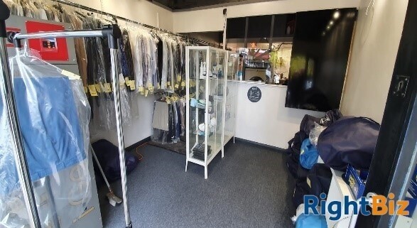 LONG ESTABLISHED MODERN DRY CLEANERS HIGH STREET POSITION Photo 2