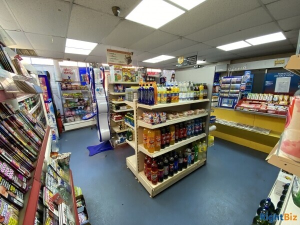 Convenience Store and Off Licence in Town Centre of North Shields with Council Rent Photo 2