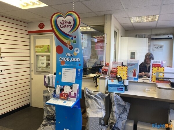 Mains Post Office located in sought after area of Solihull Photo 2