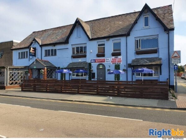 Newly established Free of Ties public house Photo 2