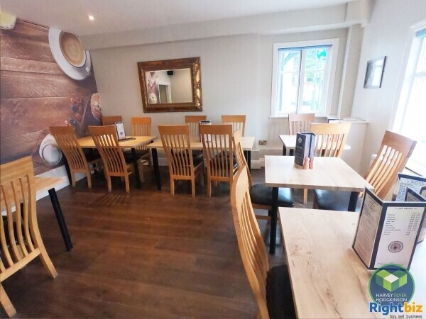 CAFE: PRESTBURY: Photo 2