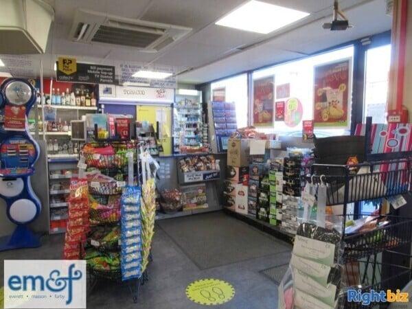 LEASEHOLD CONVENIENCE STORE - THORNTON CLEVELEYS Photo 2