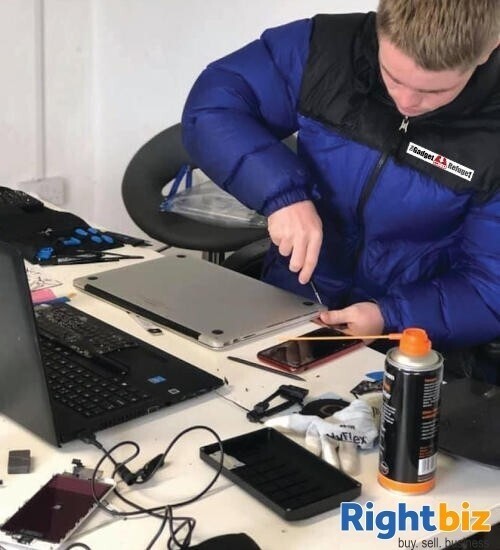 An Exceptional  Franchise Resale of the Chester Gadget Refuge in - A Loyal and Growing Customer Base Photo 2