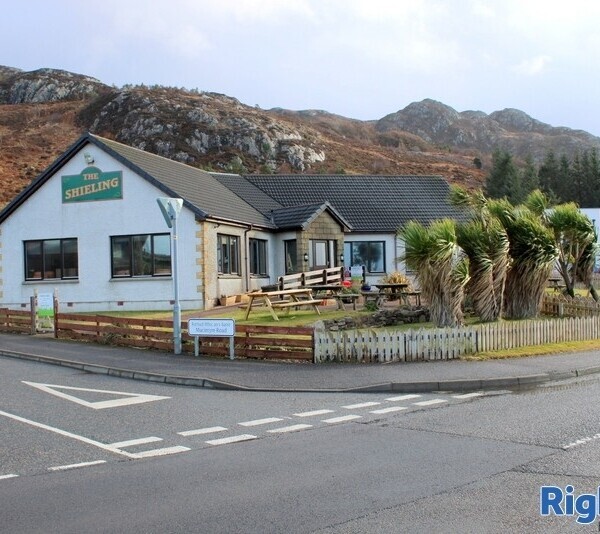 Modern Restaurant / Cafe Set on the Popular North Coast 500 Tourist Route Photo 2