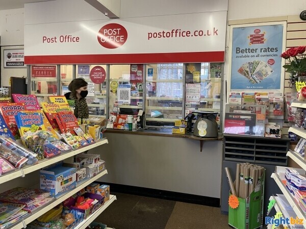 Post Office/Retail with Modern 2 Bedroom Flat Photo 2