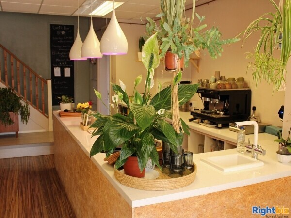 LEICESTERSHIRE - HISTORIC HEALTH & WELLNESS CENTRE W/ 8.4% INVESTMENT YIELD Photo 2